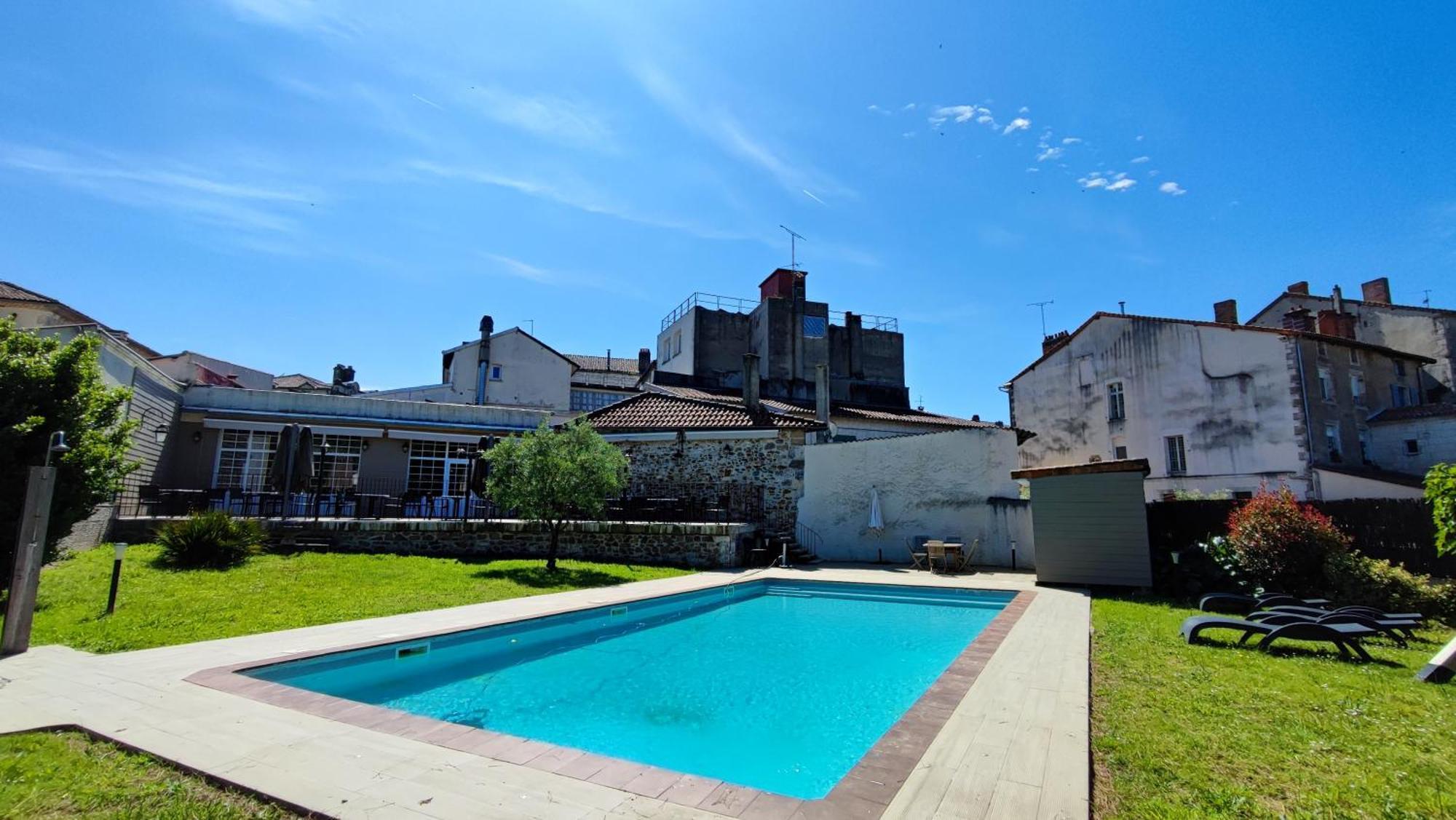 Logis Grand Hotel Pelisson Nontron Exterior foto